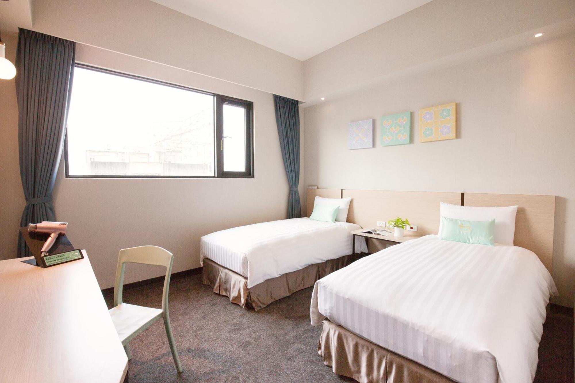 Hotel Liyaou Città di Chiayi Camera foto